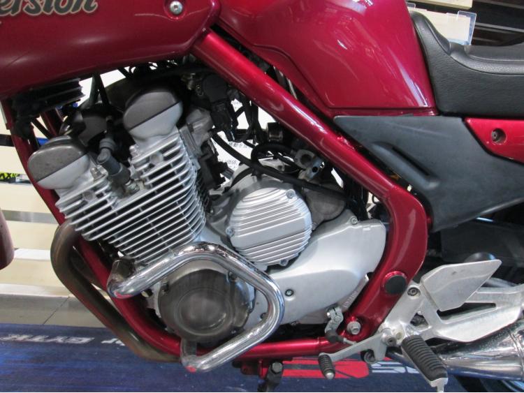 YAMAHA 600 DIVERSION  (permis A2)