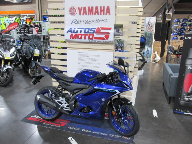 YAMAHA 125 YZF R 2025