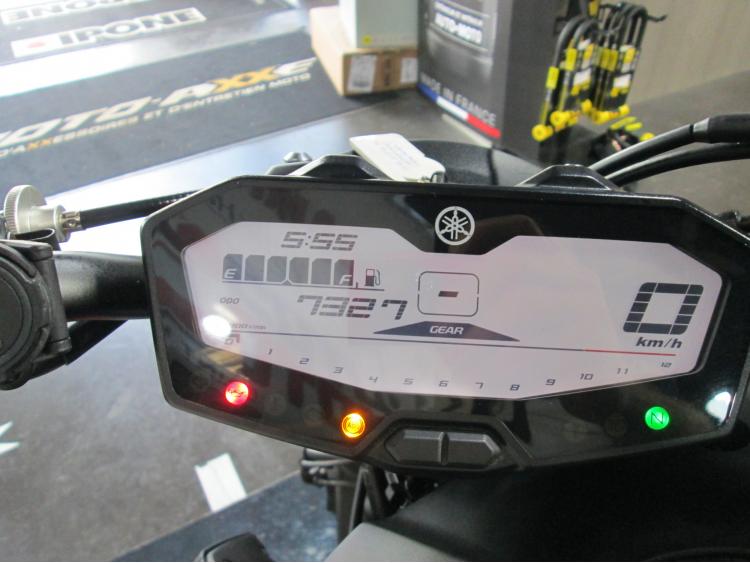 YAMAHA 700  MT 07 (permis A2)